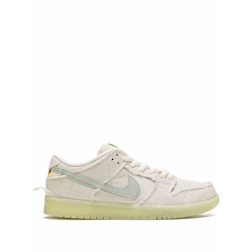 NIKE SB DUNK LOW “MUMMY” SNEAKERS