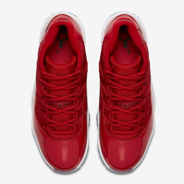 AIR JORDAN11 BULL RED HIGH TOP